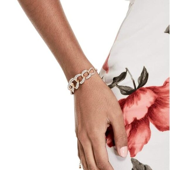 G by Guess women's chain Gold-Tone Rhinestone bracelet - Picture 8 of 8